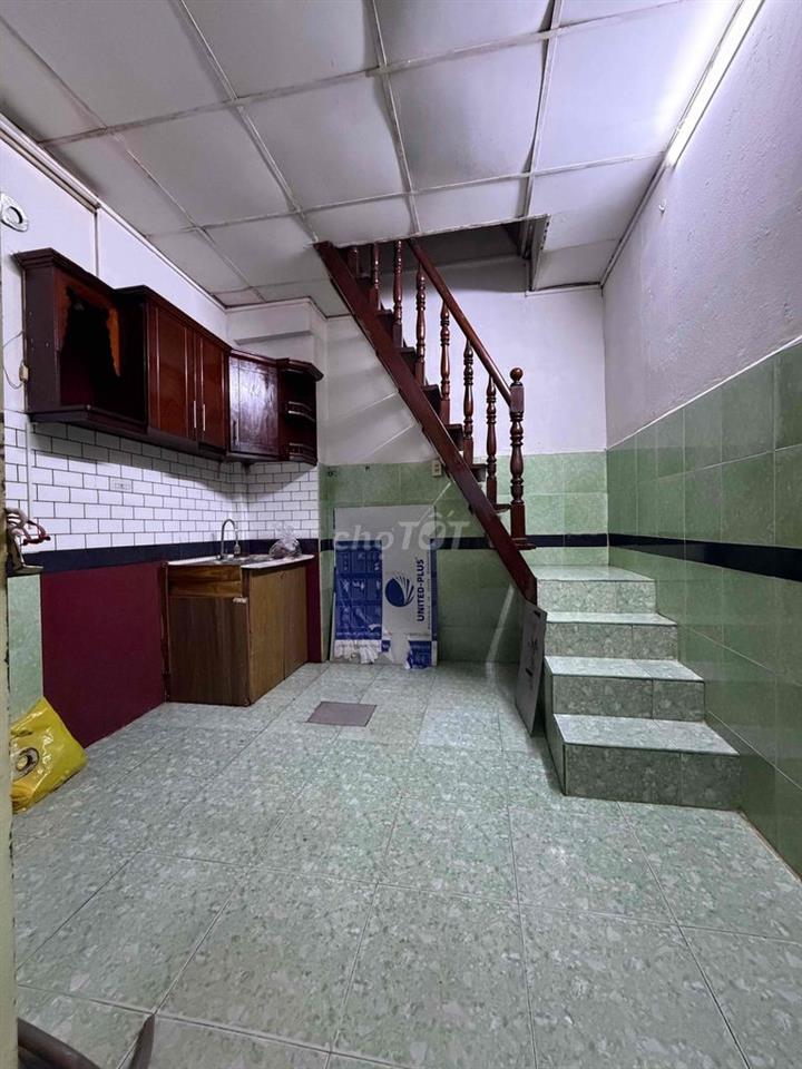 CHO THUÊ NHÀ NGUYÊN CĂN Q.TÂN BÌNH 12m2 1 TRỆT 2 LẦU