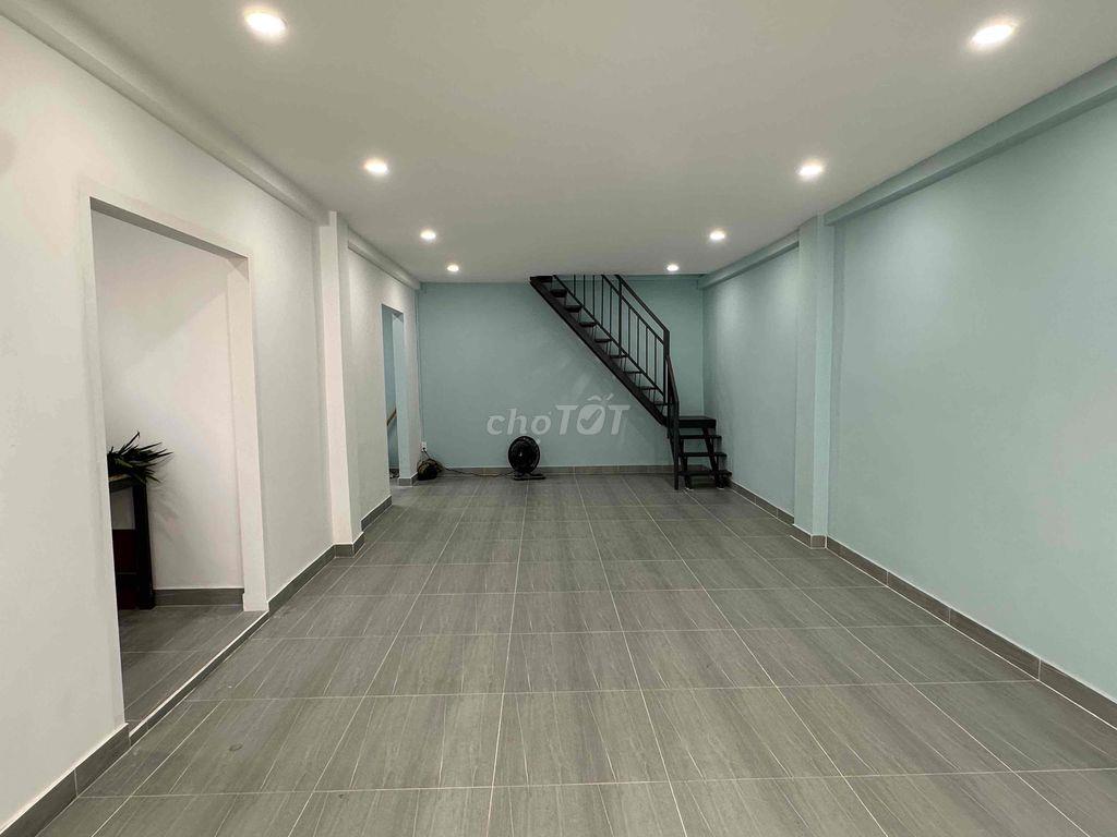 CHO THUÊ NHÀ CĂN GÓC 2 MẶT TIỀN PHẠM VĂN HAI Ô TÔ ĐẬU TRONG NHÀ
