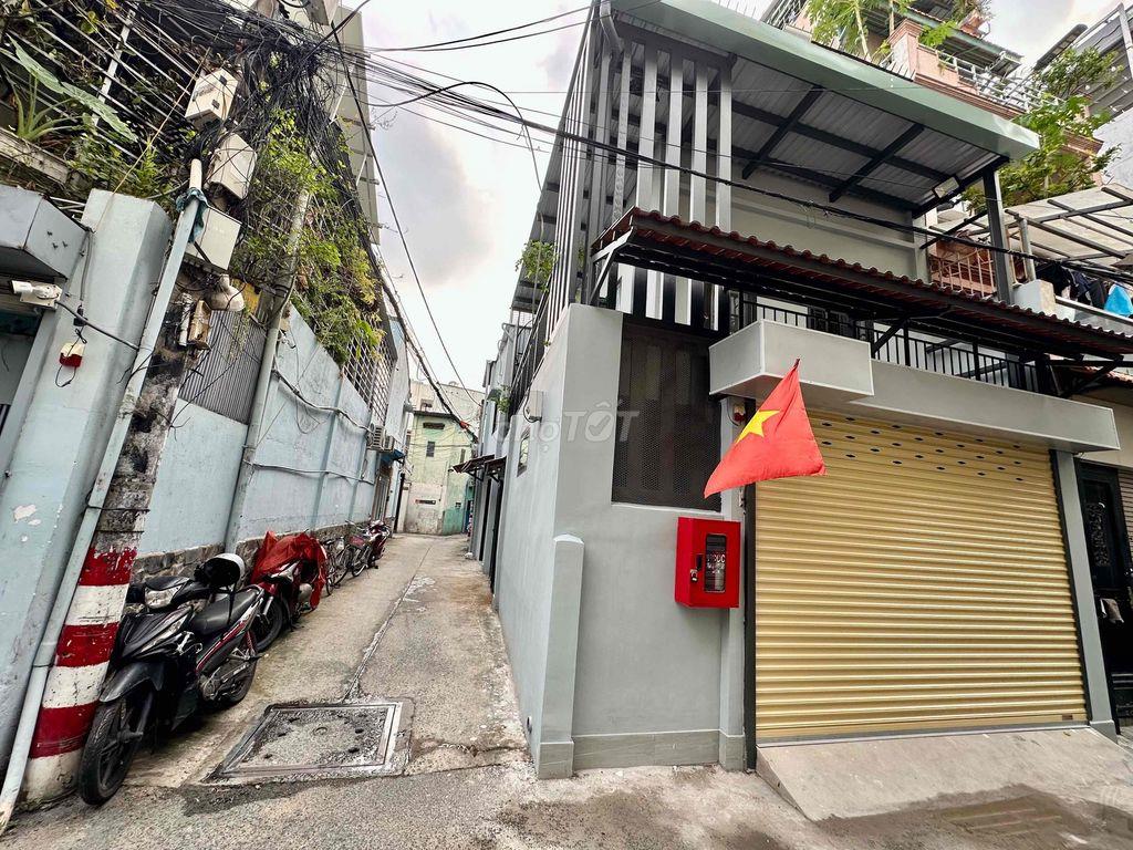 CHO THUÊ NHÀ CĂN GÓC 2 MẶT TIỀN PHẠM VĂN HAI Ô TÔ ĐẬU TRONG NHÀ