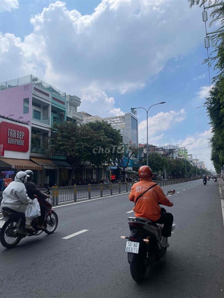 Cho Thuê Mặt Bằng Kinh Doanh Đường Minh Phụng Quận 11