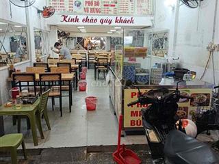 Cần sang nhượng lại mặt bằng quán phở đầy đủ đồ dùng
