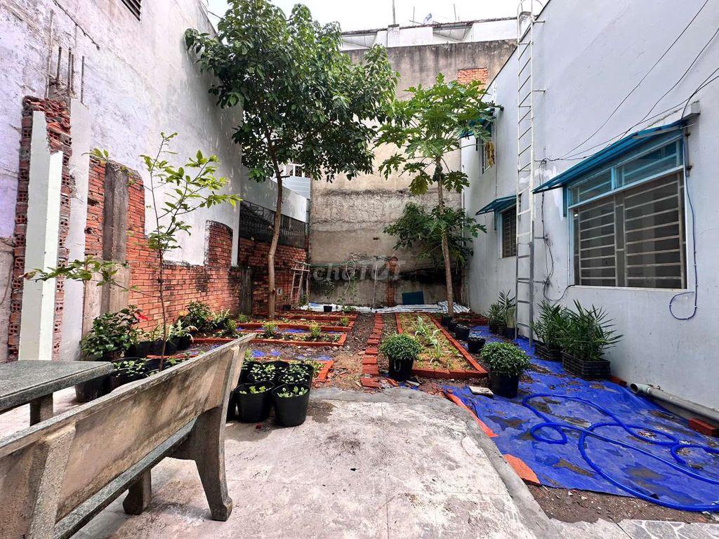 NHÀ NGUYÊN CĂN CÓ SÂN VƯỜN TRỒNG RAU NUÔI GÀ - BÌNH THẠNH - TỔNG 160m²