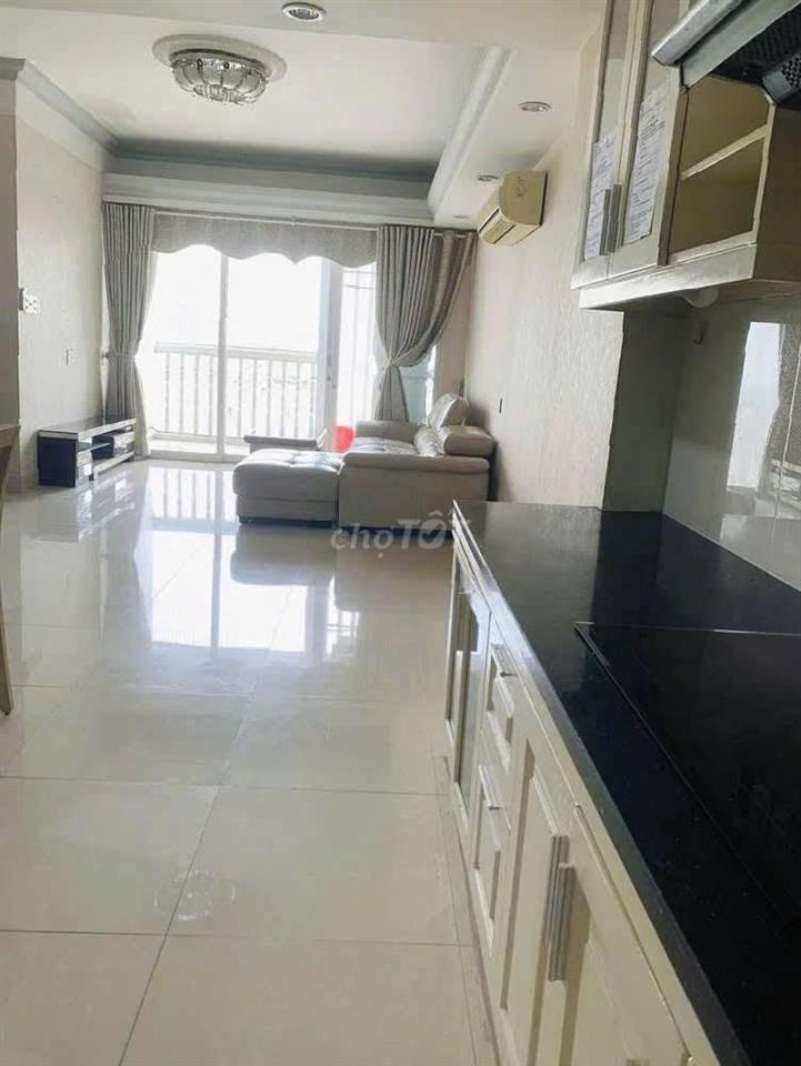 Căn góc C/c Khuông Việt 105m2, 3PN, đầy đủ nội thất giá 15 Tr/th