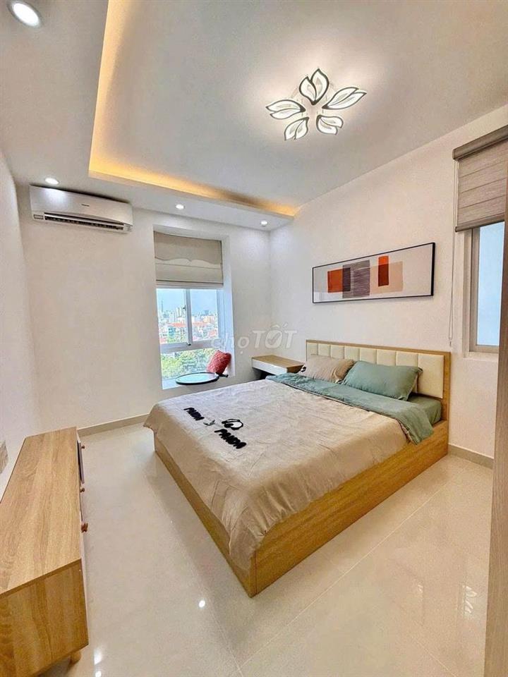 Căn Góc,nhà mới C/c Sacomreal, 2PN Full Nội Thất 90m2 giá 10,5 tr/th