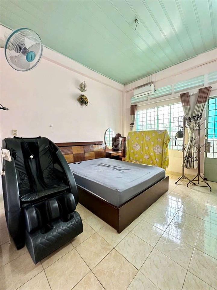 Chính chủ cần bán nhà hẻm xe tải Tô Hiệu 