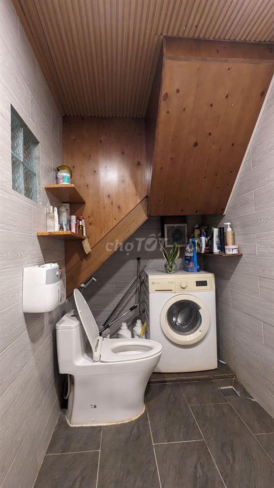 CHO THUÊ NHÀ RIÊNG NỘI THẤT GỖ – PHƯỜNG TÂN SƠN NHÌ