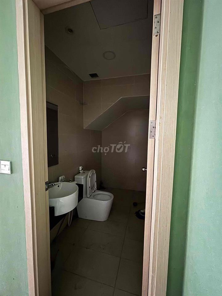 CHO THUÊ SHOPHOUSE RICHSTAR TÂN PHÚ - CĂN RS4-SH.06