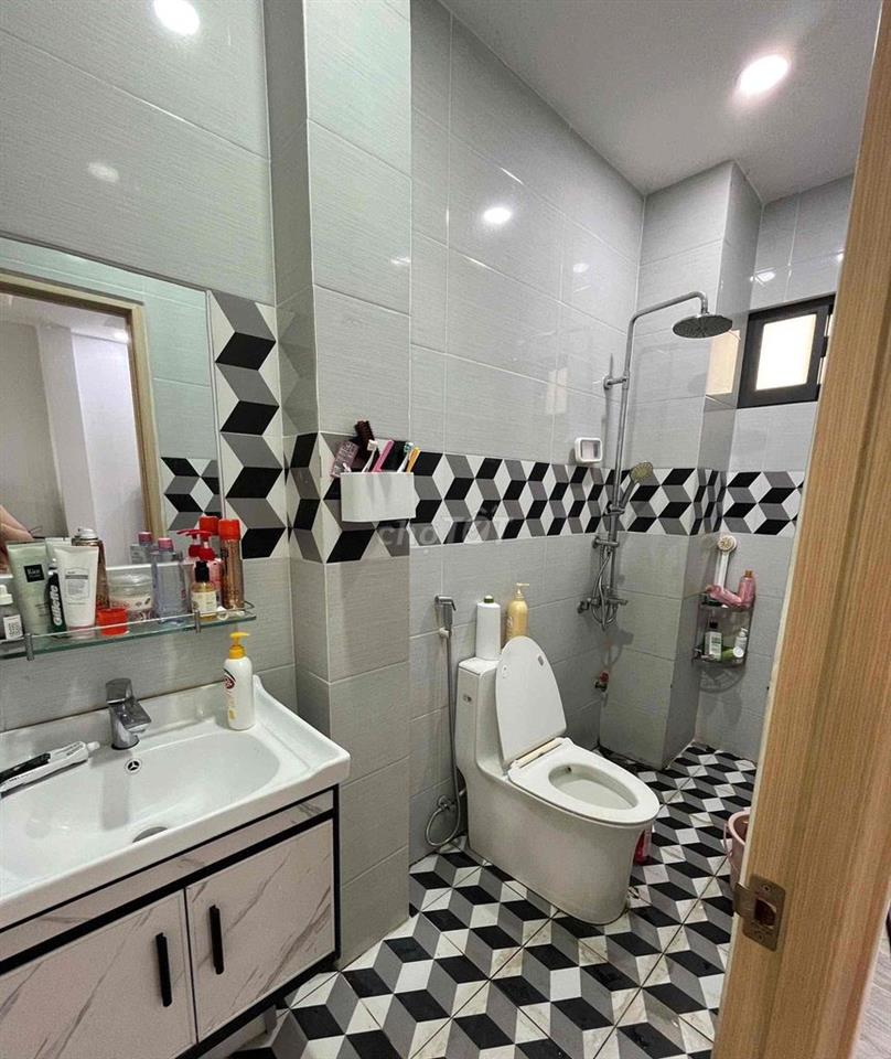 32 m2, số 9 Lê Ngã