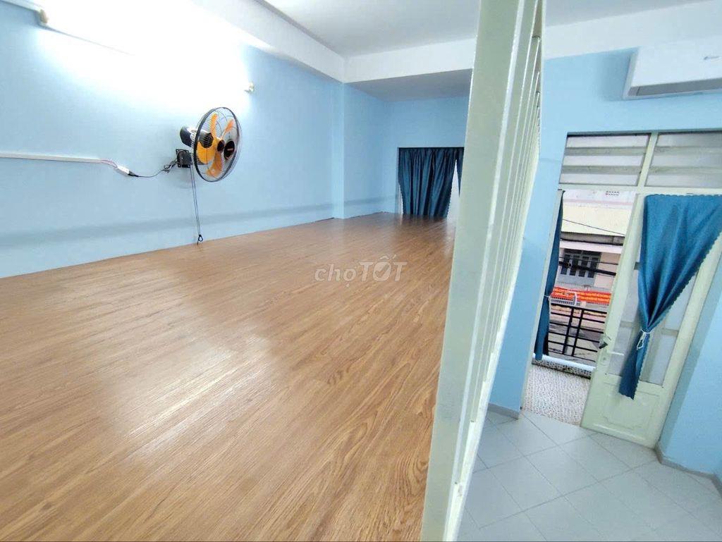 Cho thuê VPCTY/ phòng CHDV mới xây đẹp