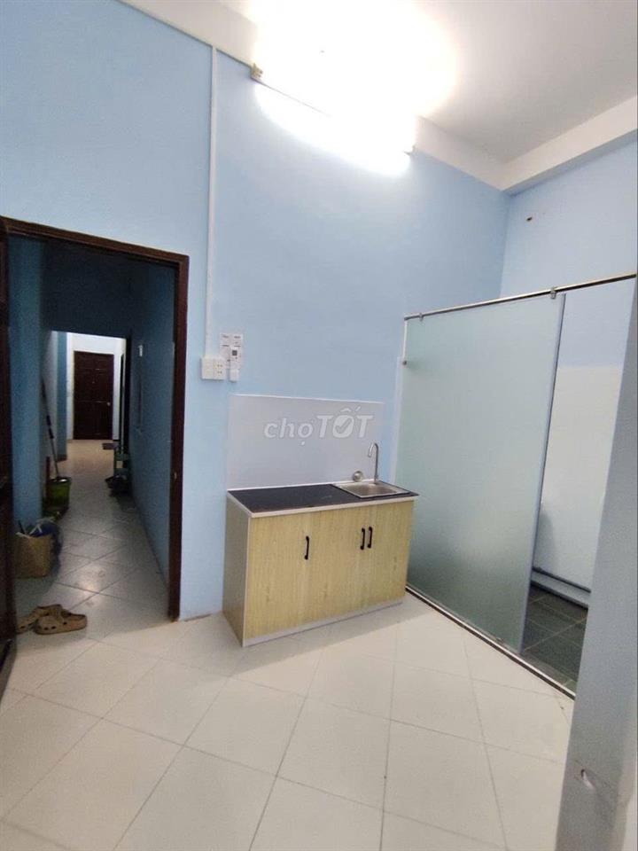 Cho thuê VPCTY/ phòng CHDV mới xây đẹp