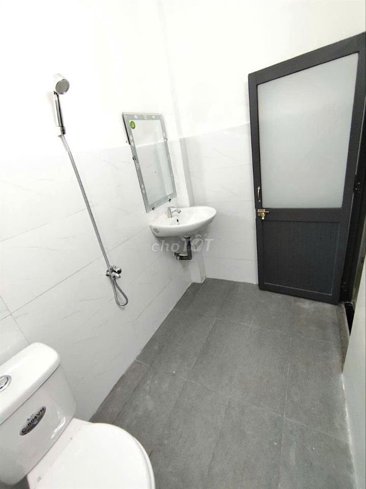 Cho thuê Văn Phòng CTY/ CHDV mới xây đẹp