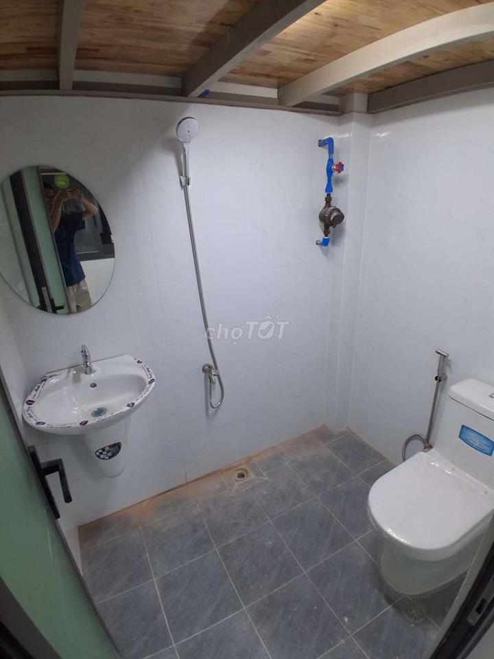 Duplex mới khai trương, ở liền, hỗ trợ tiền phòng tháng 9
