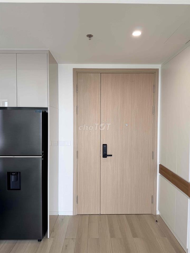 Căn 2PN toà B Lumier nội thất cao cấp mới 100% giá 15tr