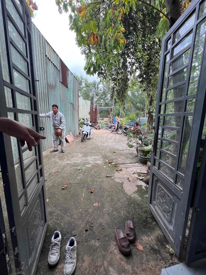 Bán nhà đất rộng gần đại học Nông Lâm