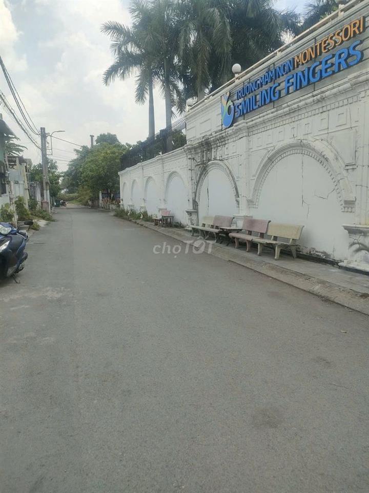Nhà nát bán phù hợp xây mới