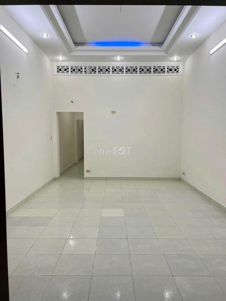 NHÀ CẤP 4 THOÁNG MÁT - RỘNG - ĐƯỜNG 11, P.LINH XUÂN, TP.HCM
