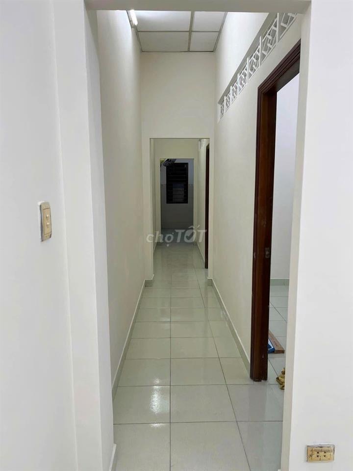 NHÀ CẤP 4 THOÁNG MÁT - RỘNG - ĐƯỜNG 11, P.LINH XUÂN, TP.HCM