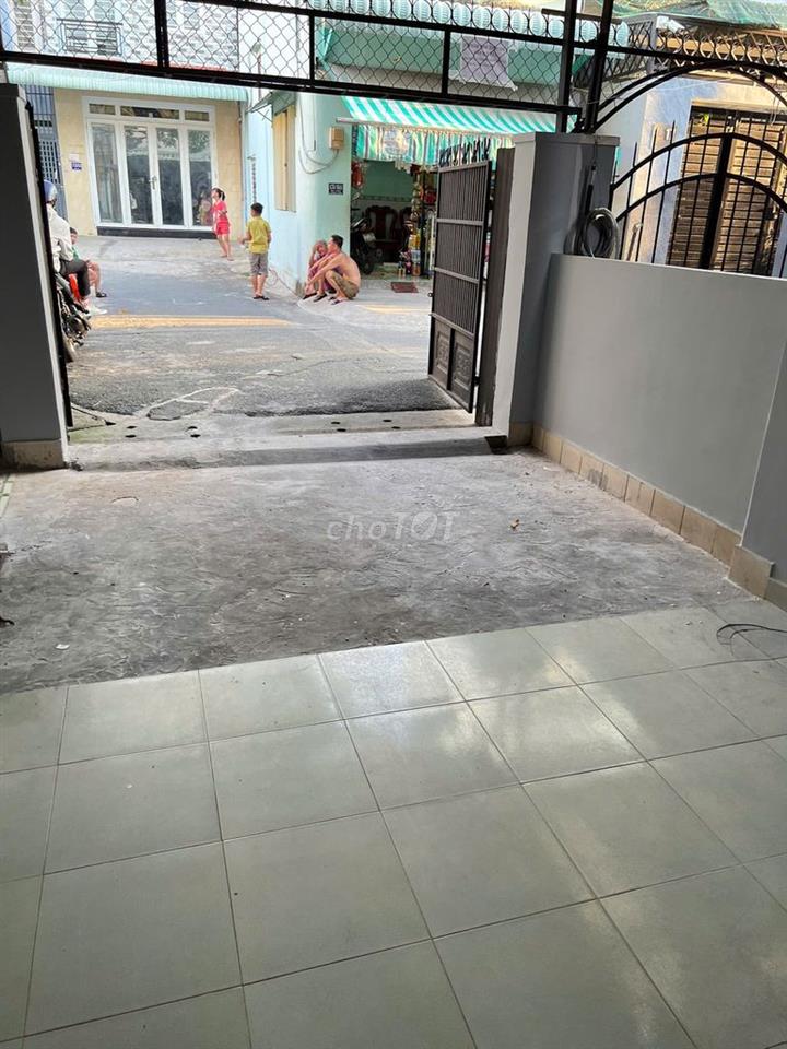 NHÀ CẤP 4 THOÁNG MÁT - RỘNG - ĐƯỜNG 11, P.LINH XUÂN, TP.HCM