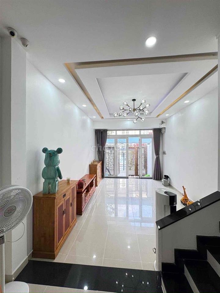 Cho thuê nhà Full nội Thất chợ Hiệp Bình