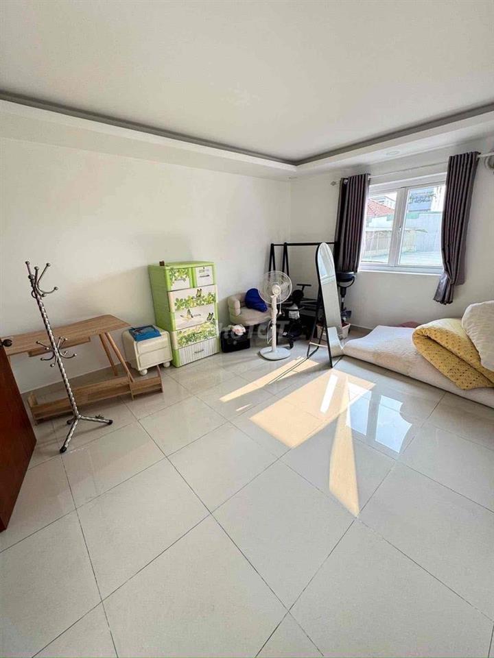 Cho thuê nhà Full nội Thất chợ Hiệp Bình
