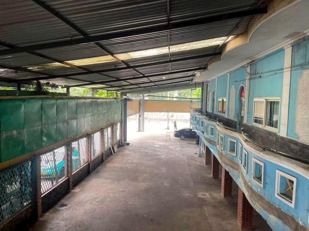 Cho thuê Toà nhà Gốc 23 Văn Phòng, Linh Xuân, Căn gốc