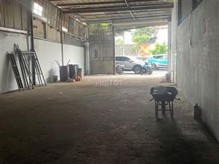 Cho thuê Mặt bằng Gần 550, 200m2, giá 8tr
