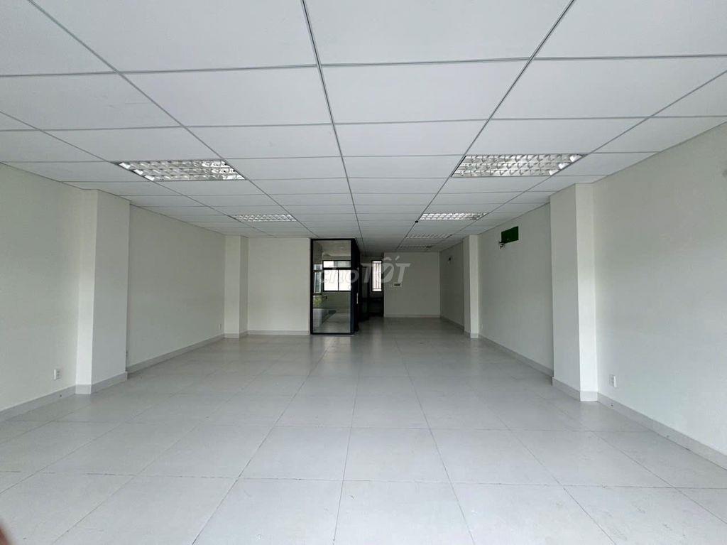 Cho thuê văn phòng Vạn Phúc mặt tiền Nguyễn Thị Nhung 75m2 12.5tr