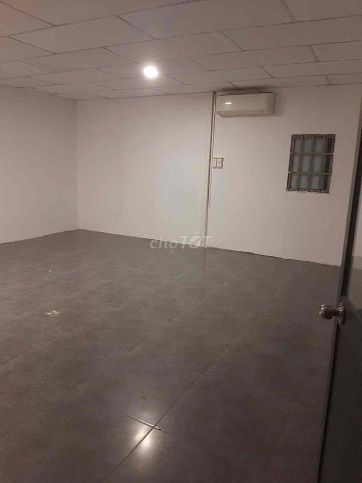 Ở ghép nguyên căn 10x30 hẻm xe hơi
