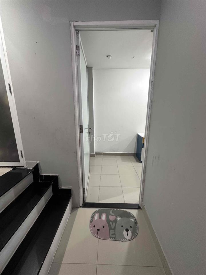 SHARE 1 PHÒNG TRONG NHÀ NGUYÊN CĂN