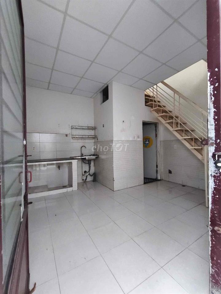 Nhà cho thuê GigaMall Phạm Văn Đồng