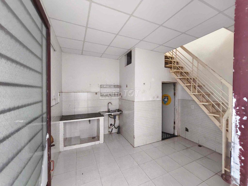 Nhà cho thuê GigaMall Phạm Văn Đồng