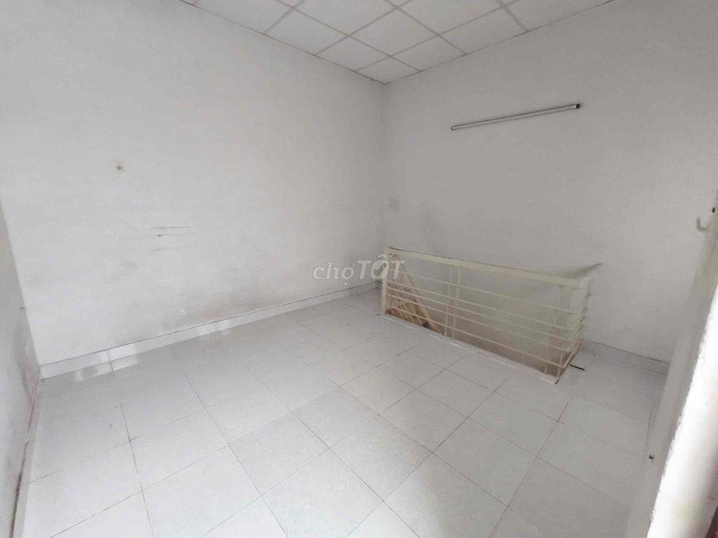 Nhà cho thuê GigaMall Phạm Văn Đồng