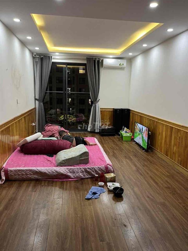 cần cho thuê căn hộ , ưu tiên gia đình thuê