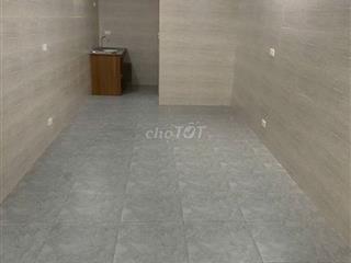 40m2 6.2tr/tháng 1PN toilet khép kín không chung chủ gần ĐH Thủ đô