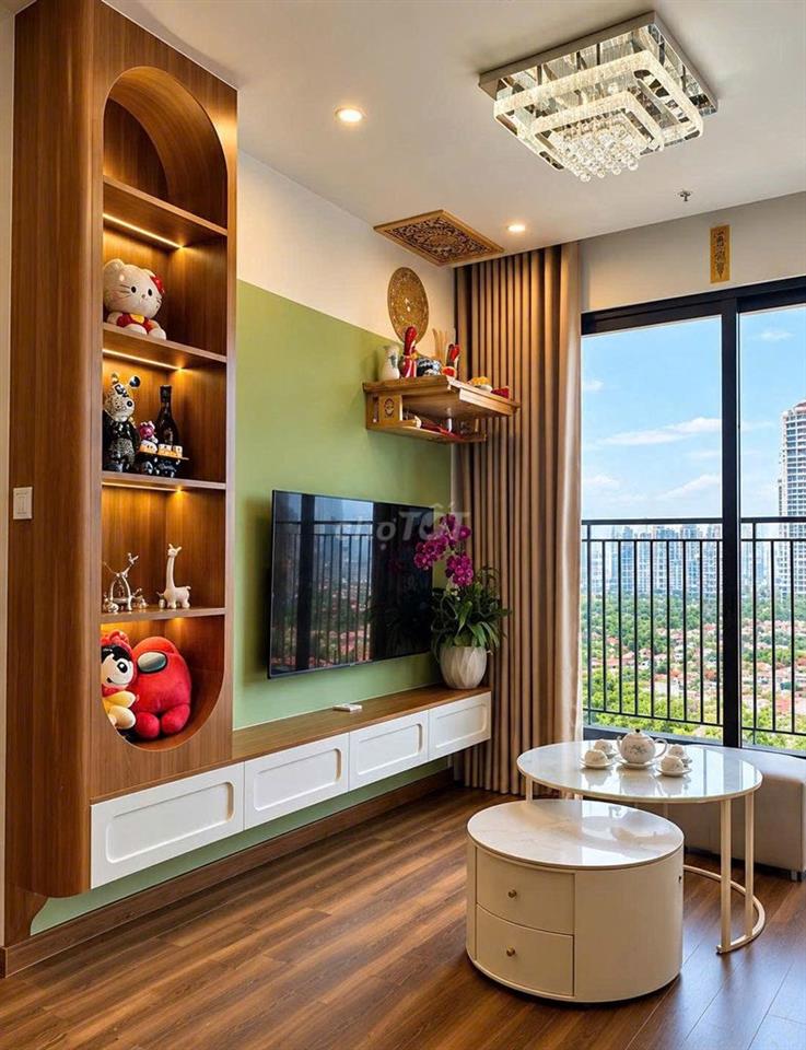 Căn góc 2PN+1 The Beverly view thoáng vĩnh viễn, đủ đồ cao cấp.