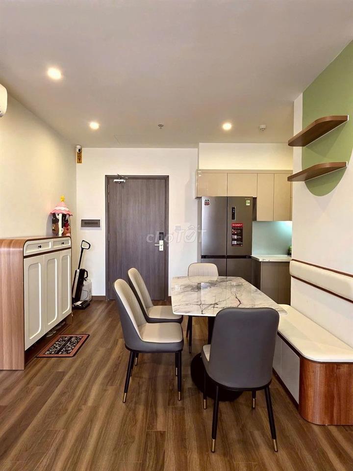 Căn góc 2PN+1 The Beverly view thoáng vĩnh viễn, đủ đồ cao cấp.