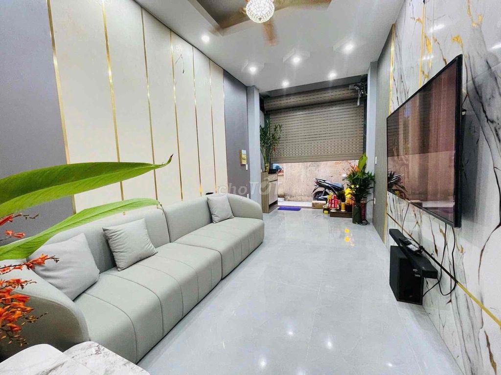 Chính chủ tôi cần bán nhà Ngõ quỳnh (thoáng 2 mặt trước sau,ngõ rộng)