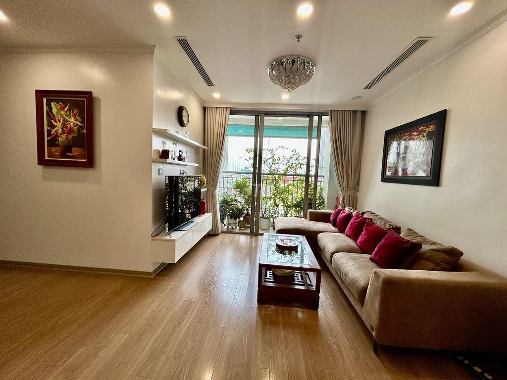 Chính chủ bán căn góc 3PN 2VS 101m2 Vinhomes Gardenia, Từ Liêm, Hà Nội