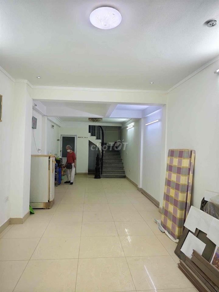 Chính chủ cho thuê căn nhà Ngõ 56 Phố Tứ Liên, Hà Nội
