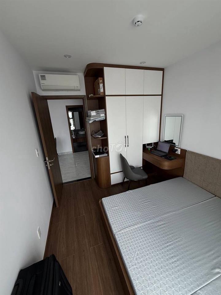 2-BEDROOM APARTMENT FOR RENT IN VISTA RESIDENCE