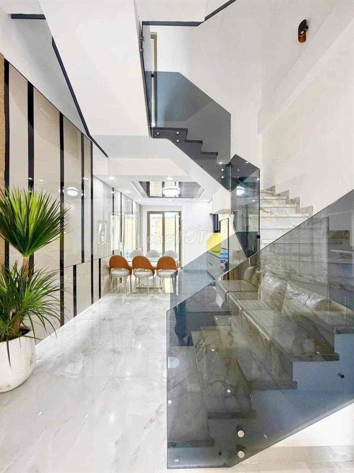 Nhà Có Hồ Bơi Đẹp full Nội Thất Ngay Trung Tâm , Kiệt Trần Cao Vân