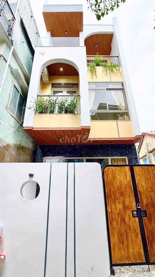 Nhà Có Hồ Bơi Đẹp full Nội Thất Ngay Trung Tâm , Kiệt Trần Cao Vân