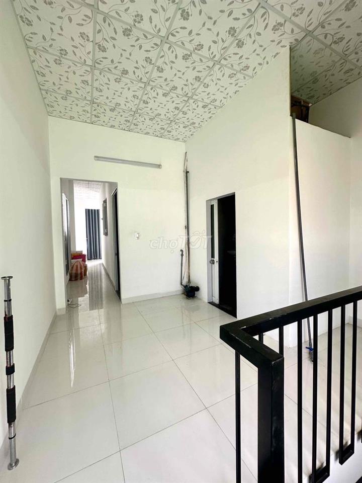 Cần Bán nhà.Liên hệ cc ***