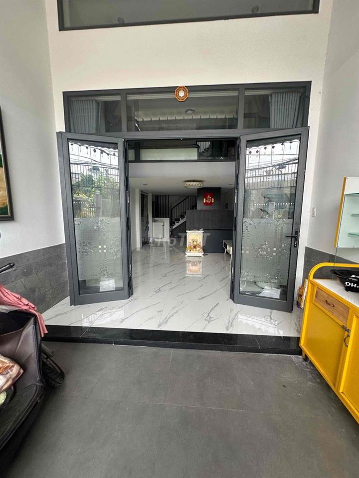 Cần Bán nhà.Liên hệ cc ***