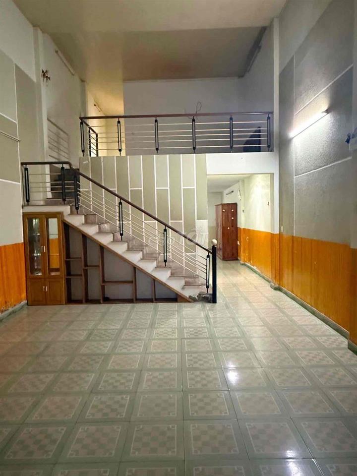 cho thuê nhà nguyên căn khu vực bến xe