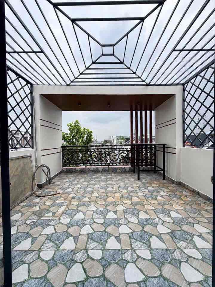 Nhà Đẹp Trong KDC Đồng Bộ Gần Ngã 4 Miếu Ông Cù