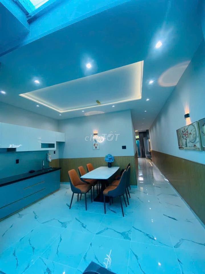 Cho thuê nhà ở gần ngã 4 Sở Sao