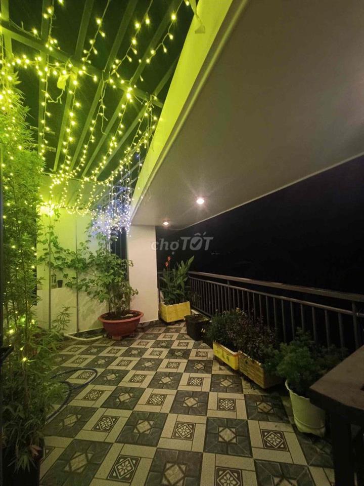 cần bán nhà 2 lầu để đi định cư bình chuẩn 28