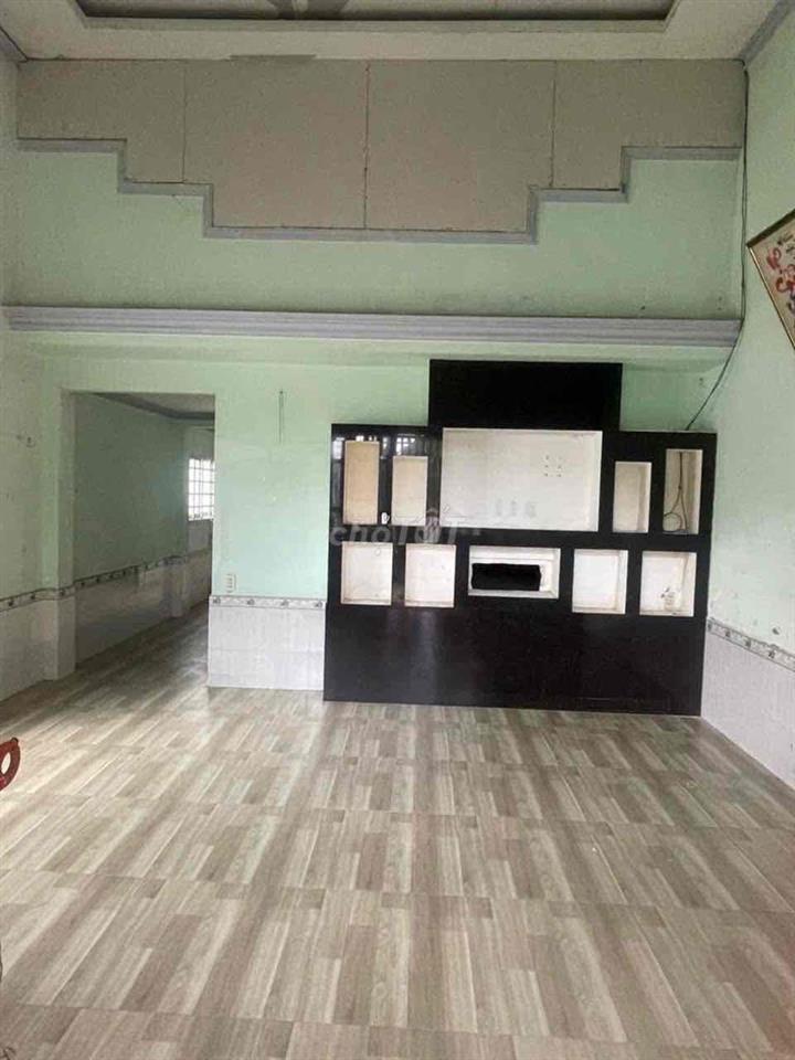 cho thuê nhà nguyên căn gác đúc