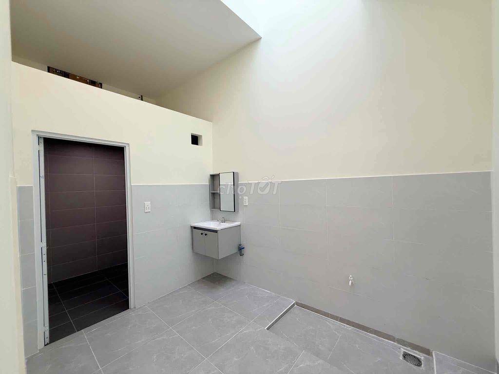 cần bán nhà đẹp - vị trí đẹp